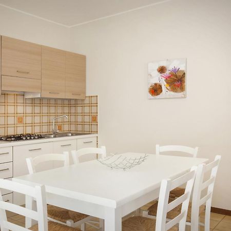 Apartment Rosa Cinderella Lazise Buitenkant foto