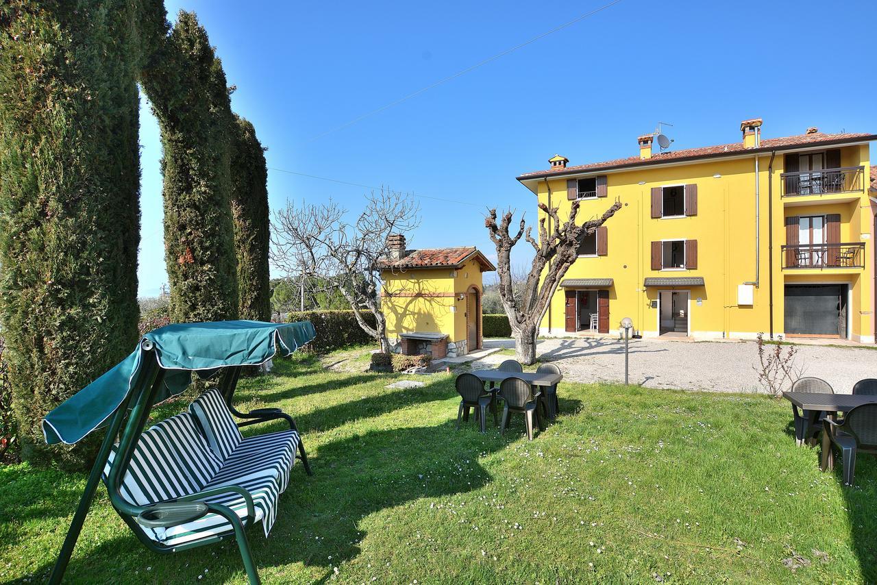 Apartment Rosa Cinderella Lazise Buitenkant foto